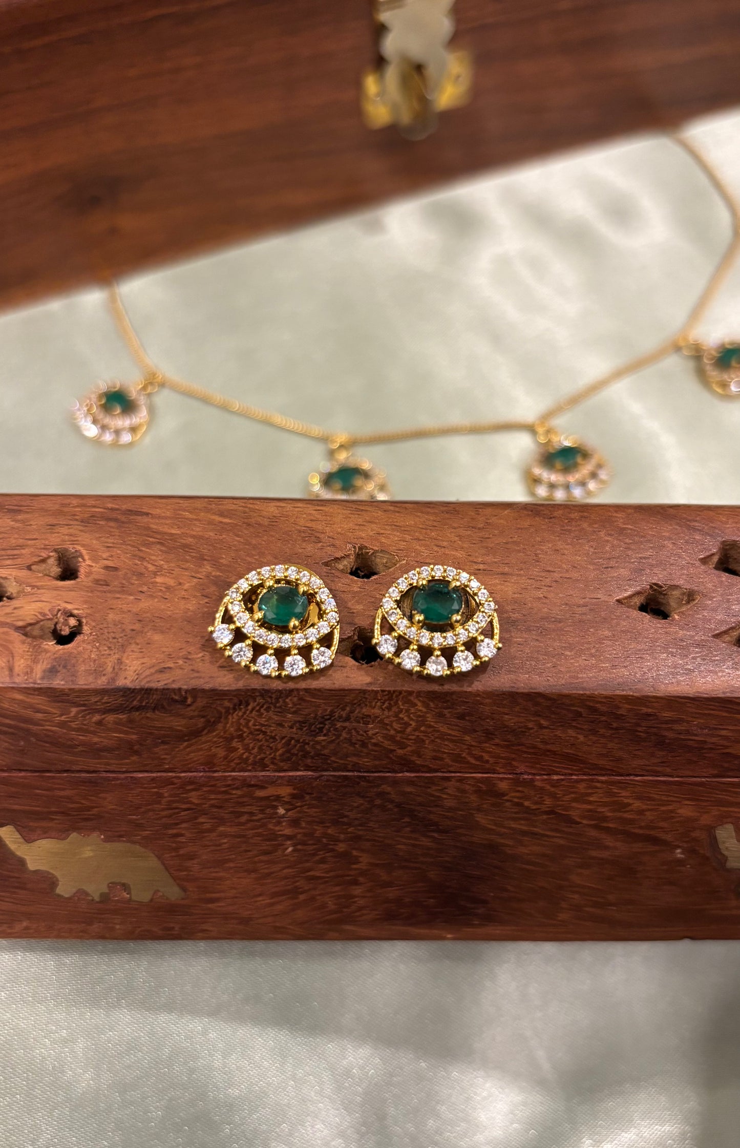 Nayana Charm Necklace Set