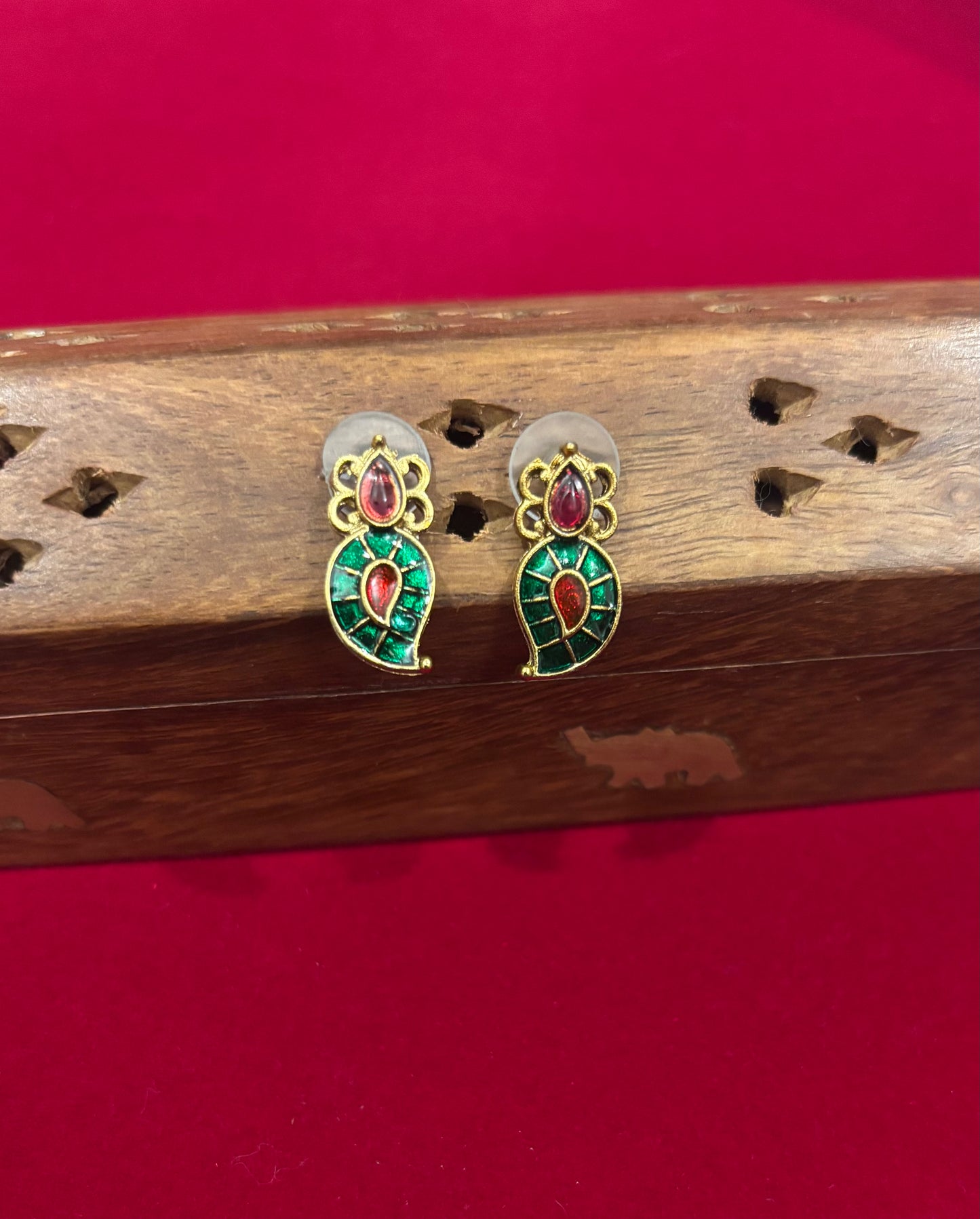 Antique Mango Motif Necklace Set.