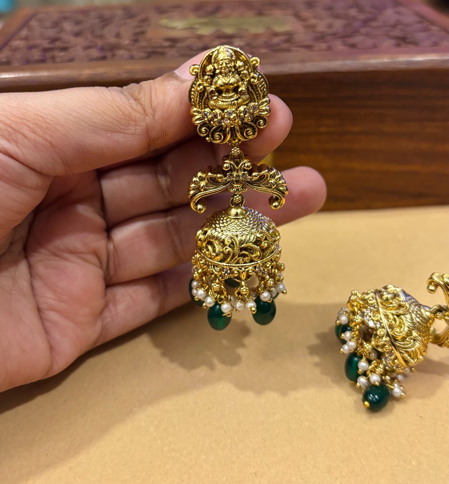 Anagha Lakshmi Jhumka
