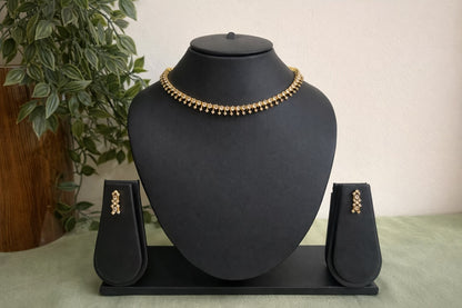 Zoya AD Choker Set