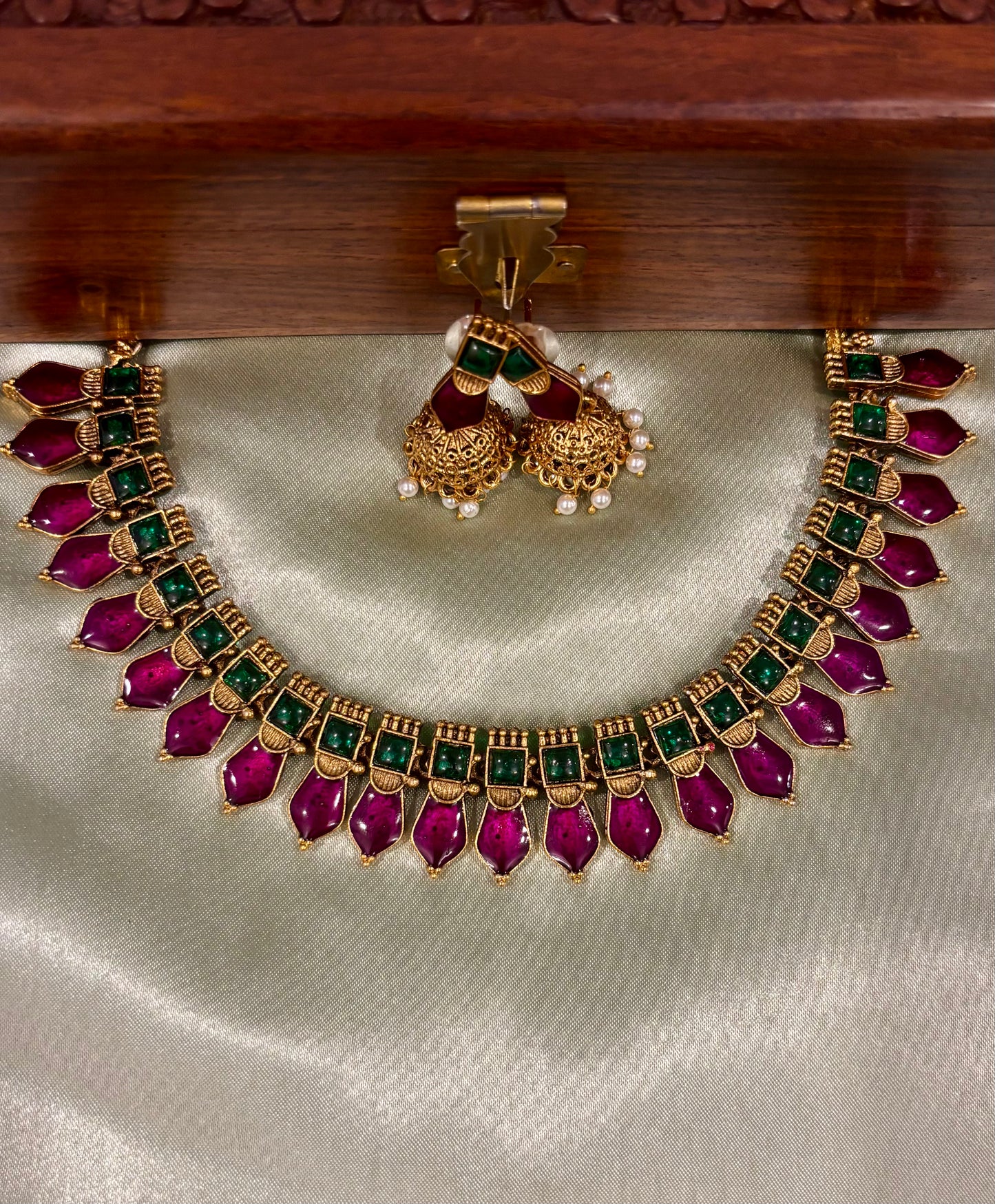 Kovai Palakka Necklace Set 2.0
