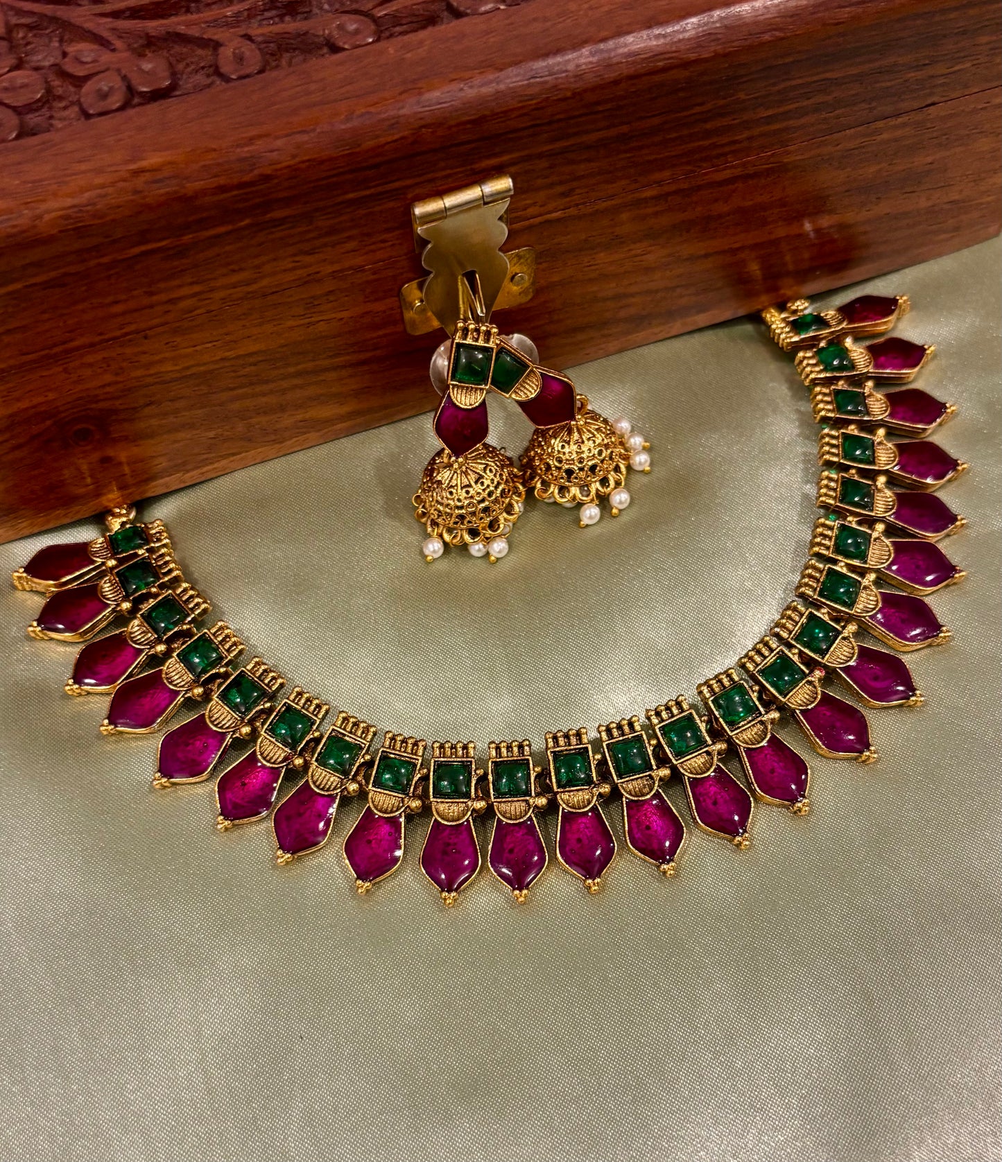 Kovai Palakka Necklace Set 2.0