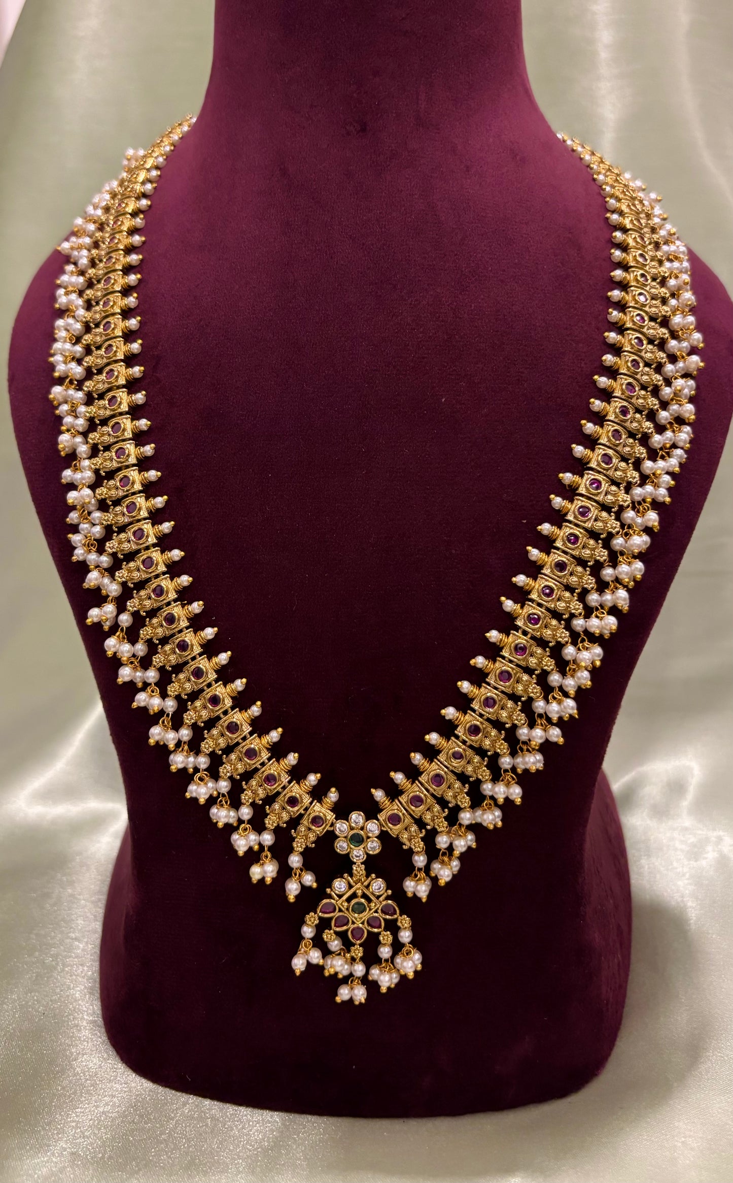Vamika Premium Pearl Guttapusalu Haram Set