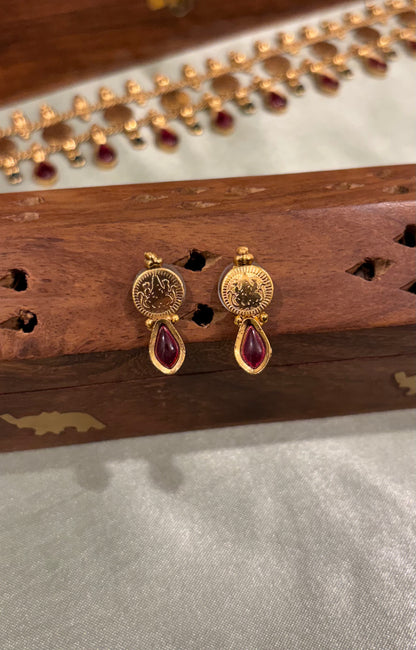 Vaiga Kasu Coin Temple Choker