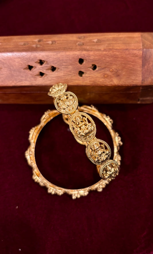 Shrivalli Temple Bangle (Set of 2)