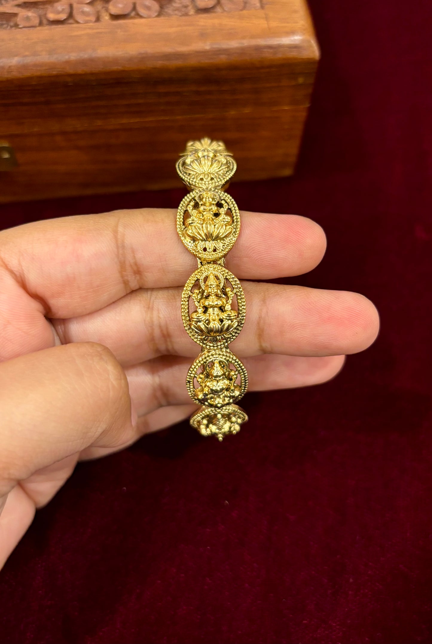 Shrivalli Temple Bangle (Set of 2)