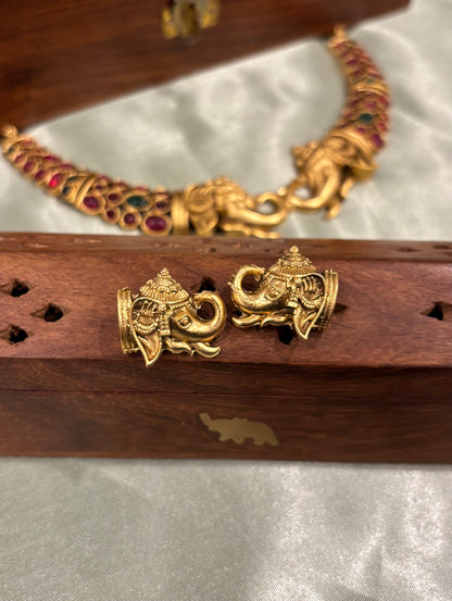Gaja Ratna Necklace Set