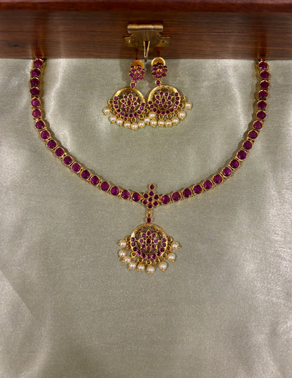 Miraya Kemp Attigai Necklace Set