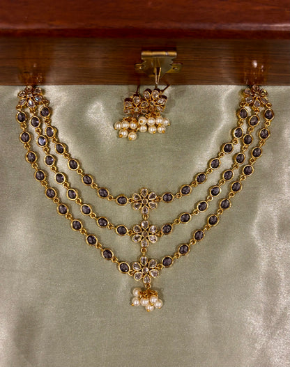Tarisha Bloom Necklace Set