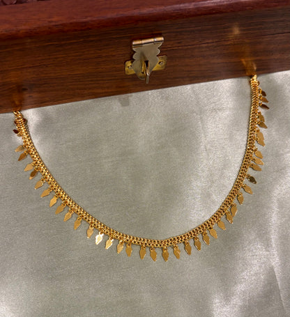Vihana Gold Plated Single layer Elakkathali Necklace