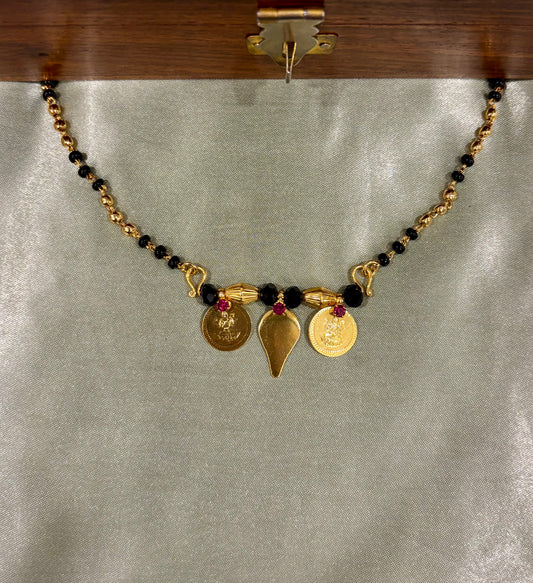 Rohini Gold Plated Karimani Ela Thali