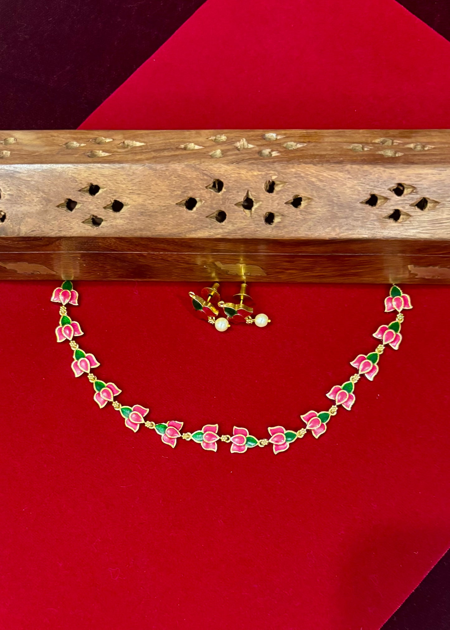 Raga Lotus Choker.