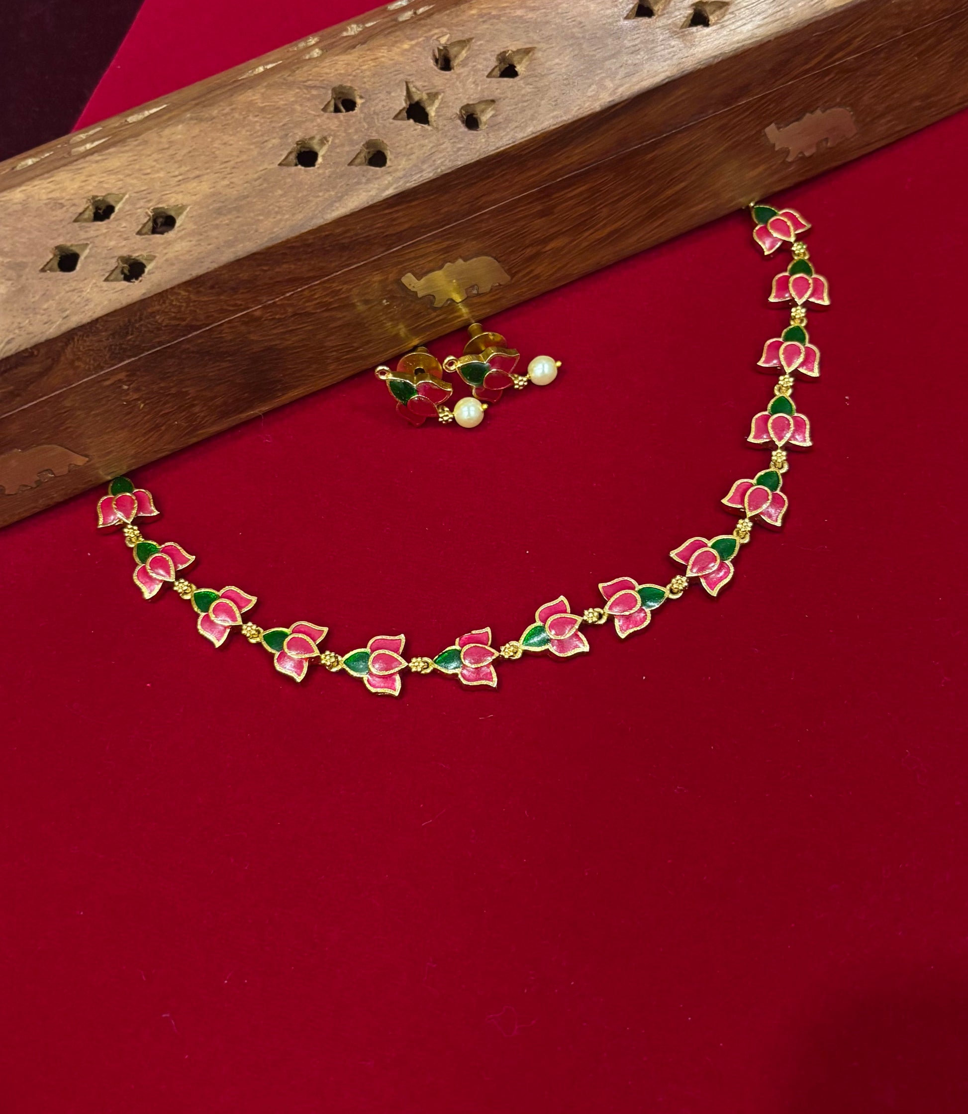 Raga Lotus Choker.