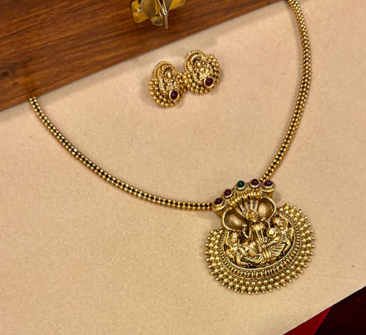 Lakshmi Ratna Antique Pendant Necklace.