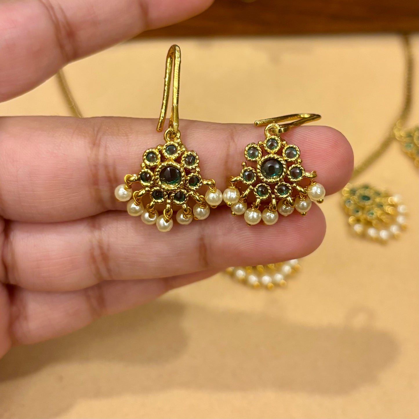 Devika Attigai Choker Set.