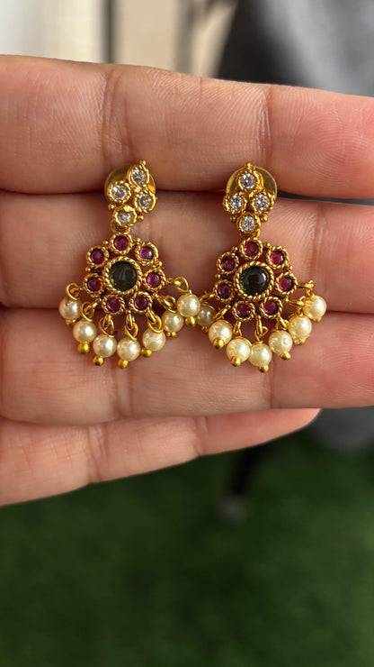 Rathna Attigai Necklace Set
