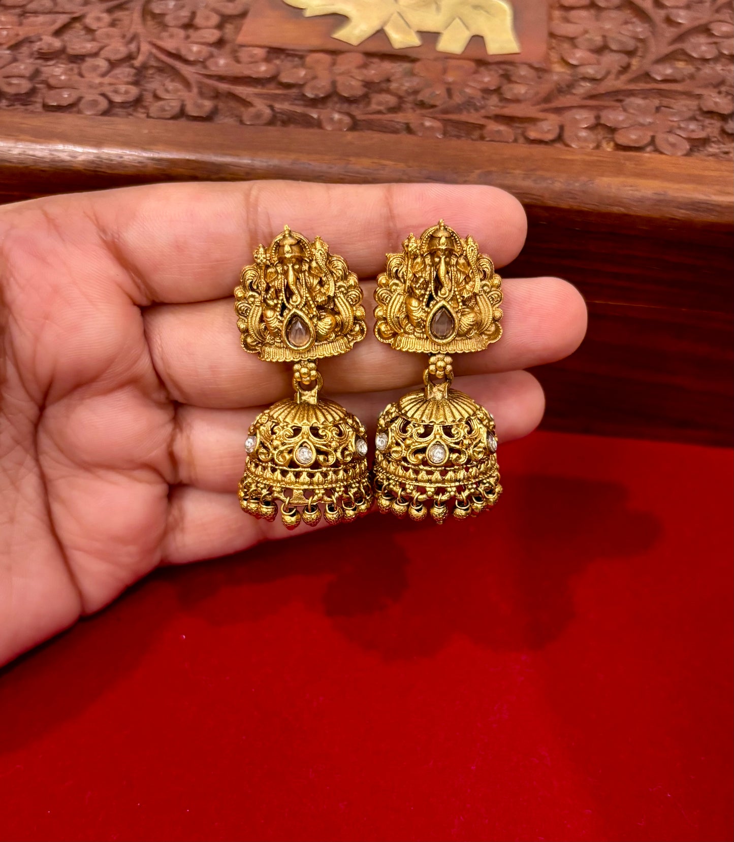 Siddhivinayak Pearl Beaded Haaram with Jhumkas