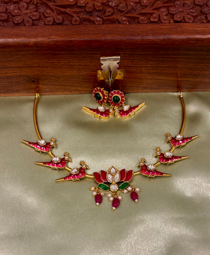 Padmini Lotus With Bird Neckcuff With Earring