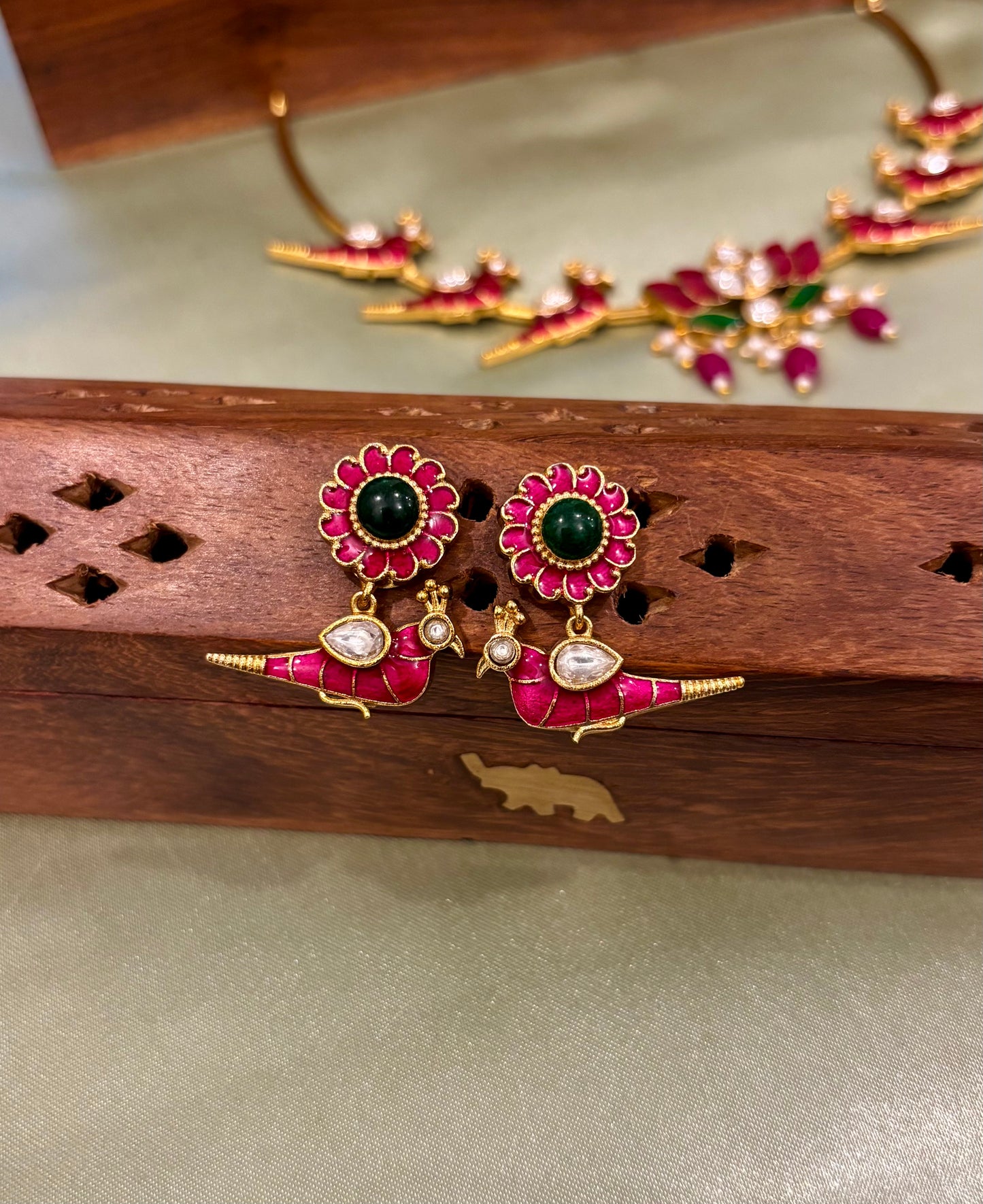 Padmini Lotus With Bird Neckcuff With Earring