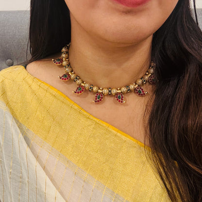 Manjari Mango Motif Kemp Necklace.