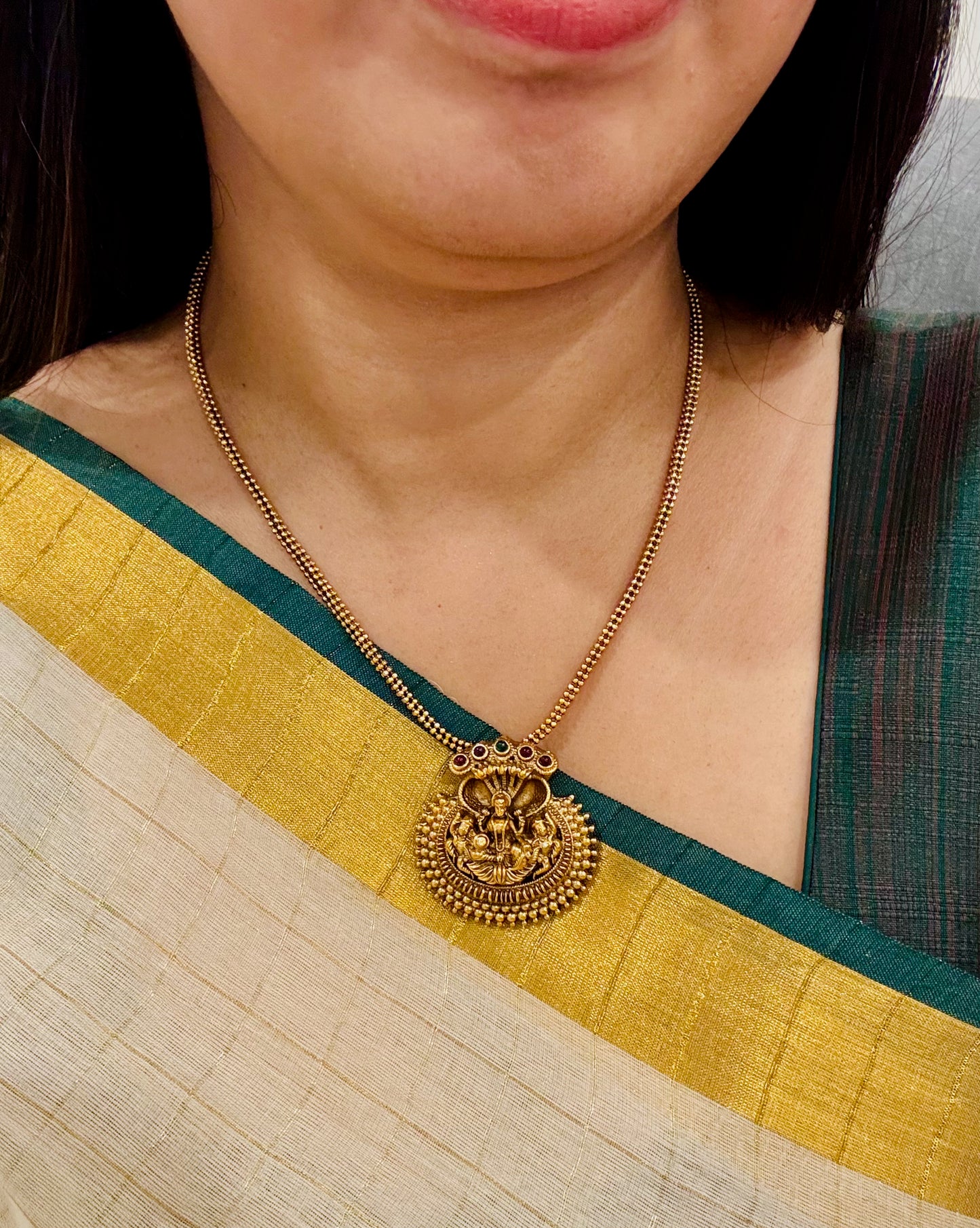 Lakshmi Ratna Antique Pendant Necklace