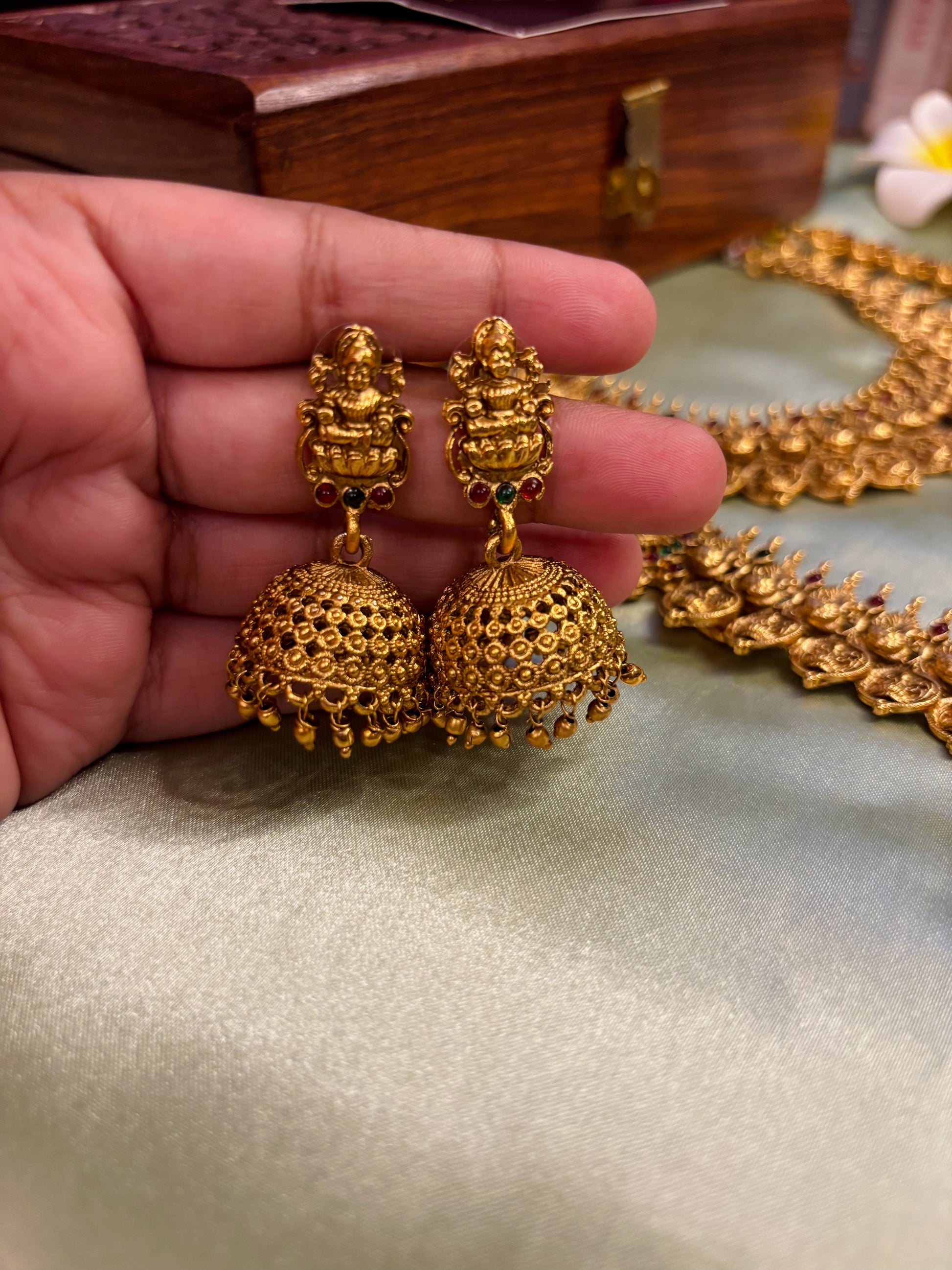 Mayura Nakshi Bridal Haaram Set.