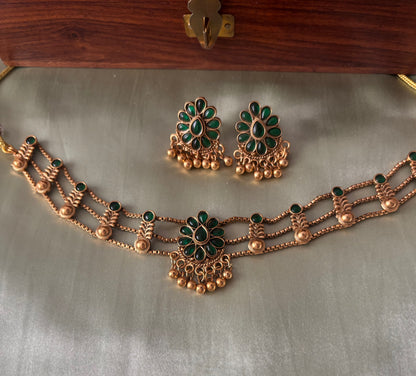 Amrita Kemp Stone Choker Set