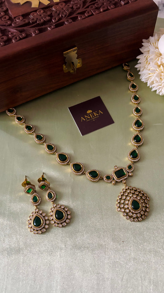 Mithra Premium Victoria Diamond Haaram