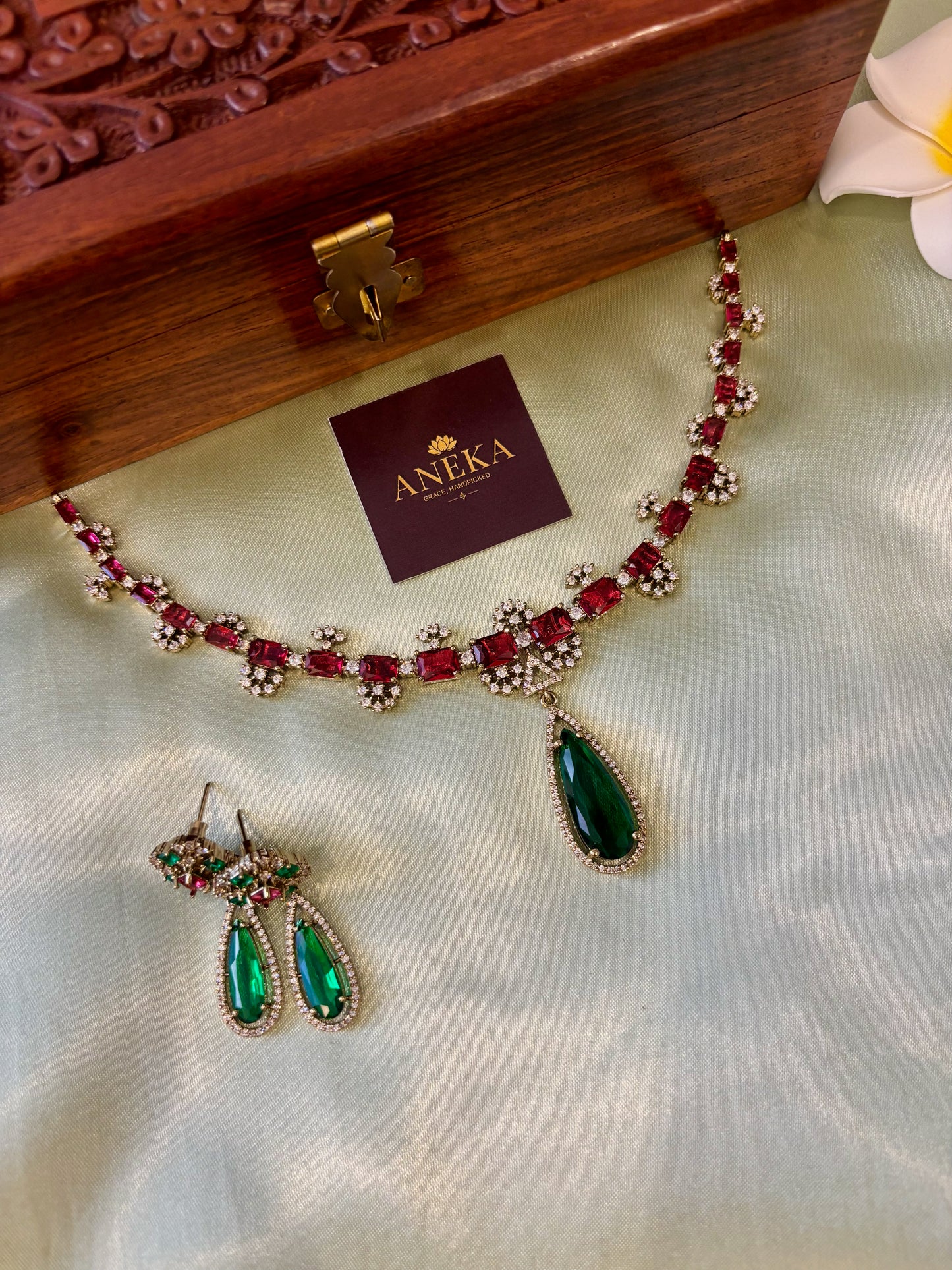 Ziva Emerald Drop AD Necklace Set