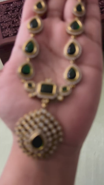 Mithra Premium Victoria Diamond Haaram